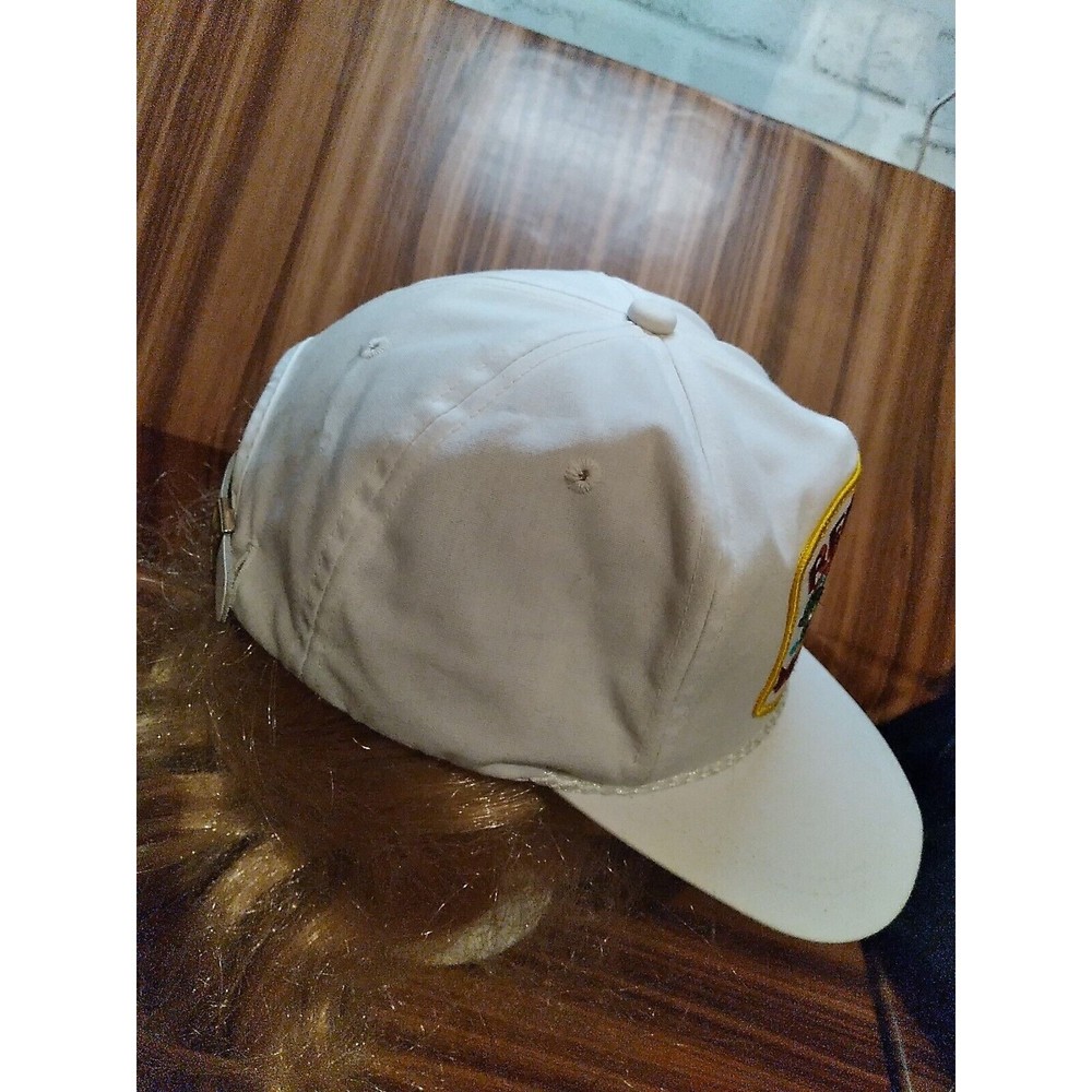Vintage 1990’s RED MAN Patch Fishing Tournament White Snap Back Trucker Hat - Picture 5 of 9